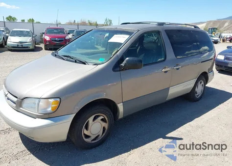 1999 Toyota Sienna Xle z USA, uszkodzony, nr VIN 4T3ZF13C5XU107312